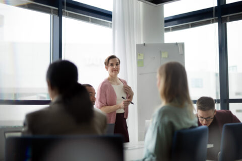 Talous-ja raportointi