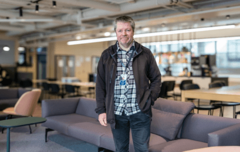 Petteri Salonen uskoo joukkuepelaamiseen niin kentällä kuin palavereissa